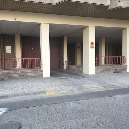 Apartamentos San Lazaro 2 سرقسطة المظهر الخارجي الصورة