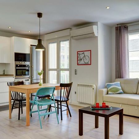 Apartamentos San Lazaro 2 سرقسطة المظهر الخارجي الصورة