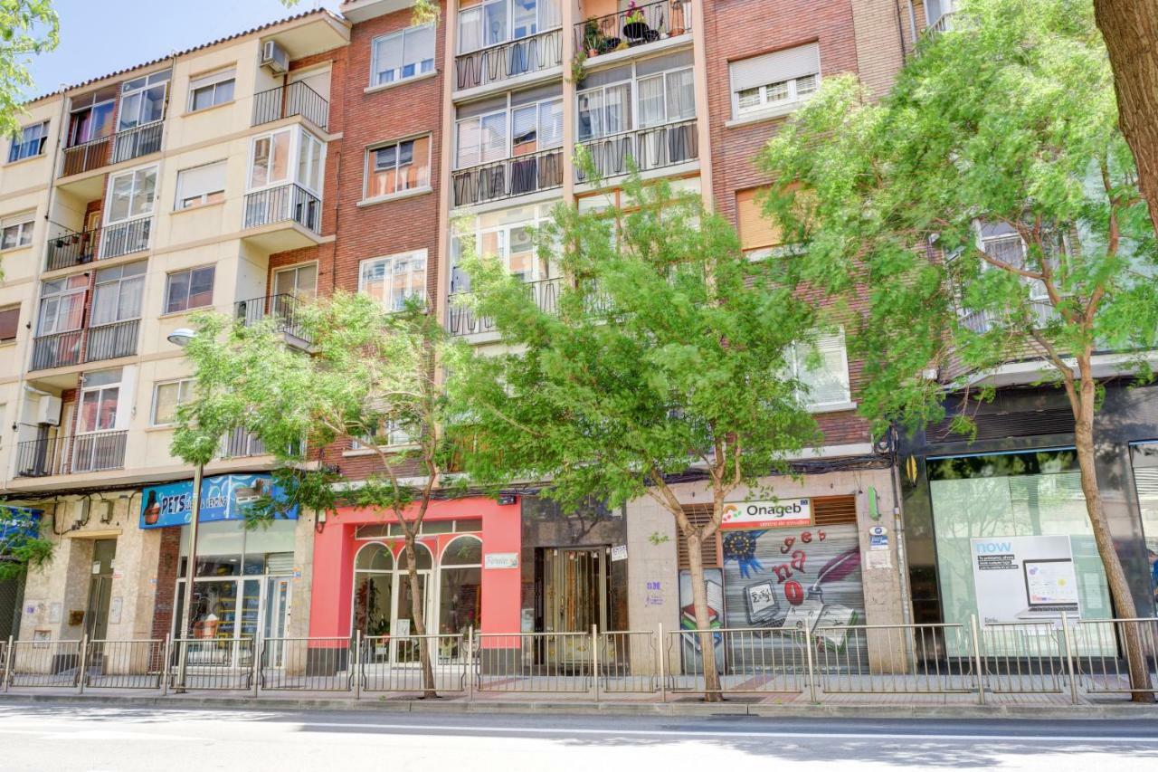 Apartamentos San Lazaro 2 سرقسطة المظهر الخارجي الصورة