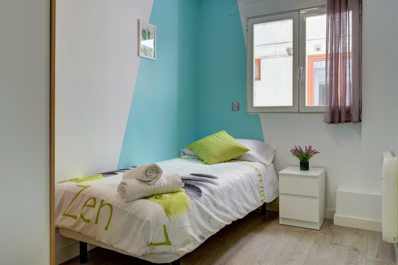 Apartamentos San Lazaro 2 سرقسطة المظهر الخارجي الصورة