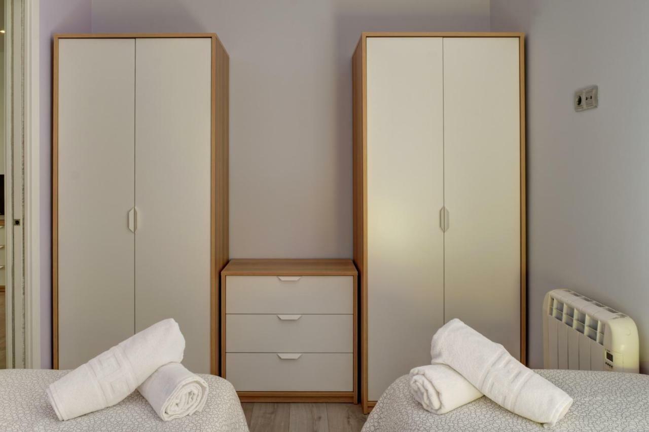 Apartamentos San Lazaro 2 سرقسطة المظهر الخارجي الصورة