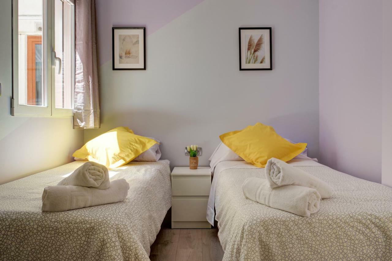 Apartamentos San Lazaro 2 سرقسطة المظهر الخارجي الصورة